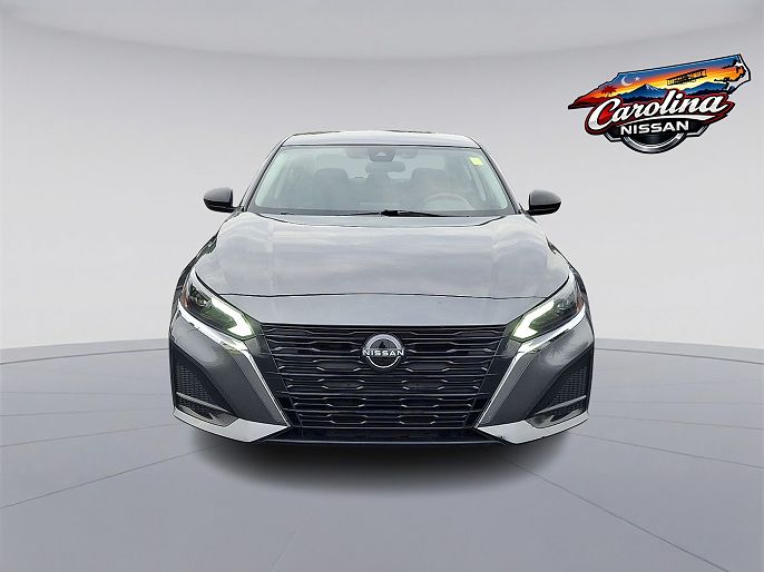 2025 Nissan Altima