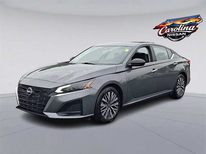 2025 Nissan Altima