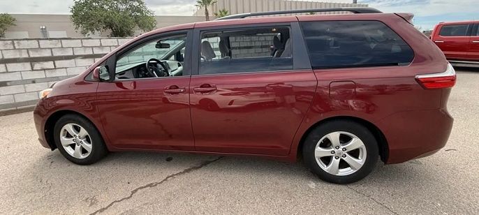 2015 Toyota Sienna