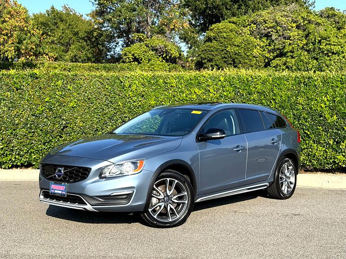 2017 Volvo V60
