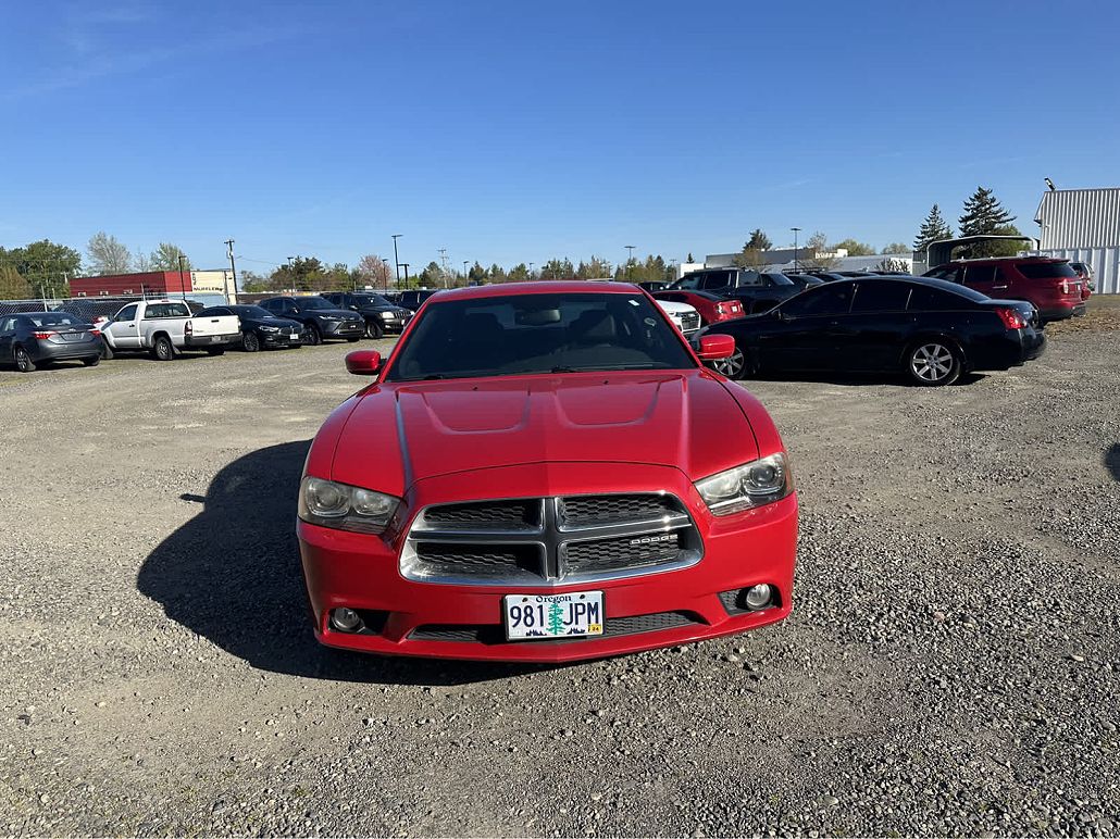 2011 Dodge Charger R/T image 4