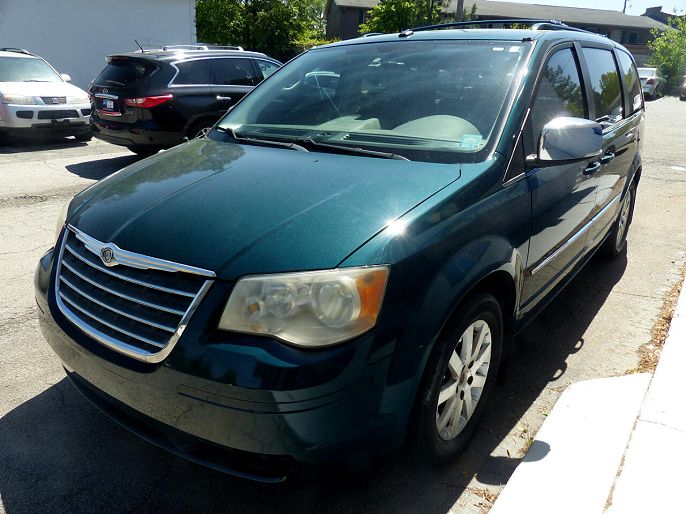 2009 Chrysler Town & Country
