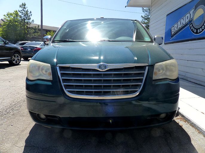 2009 Chrysler Town & Country
