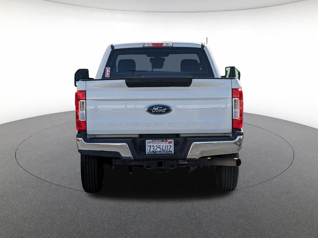 2019 Ford F-250 null image 5