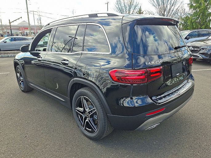 2026 Mercedes-Benz GLB