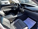 2016 Lexus ES 350 image 10