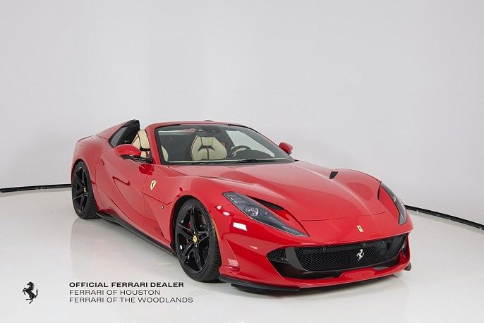 2021 Ferrari 812 GTS