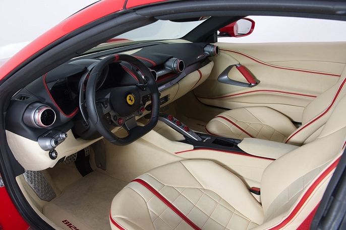 2021 Ferrari 812 GTS