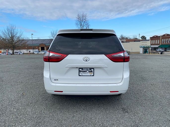 2020 Toyota Sienna