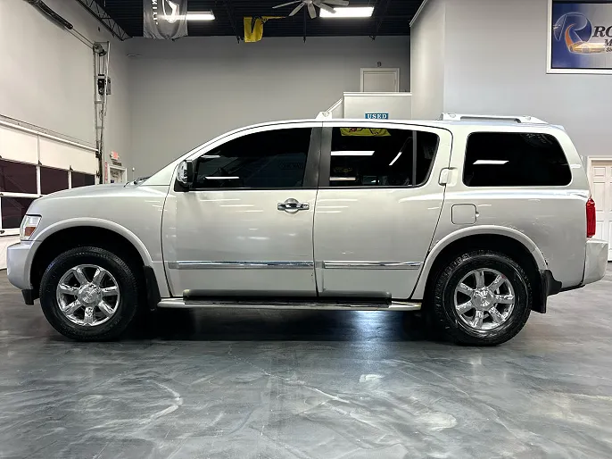 2004 Infiniti QX56