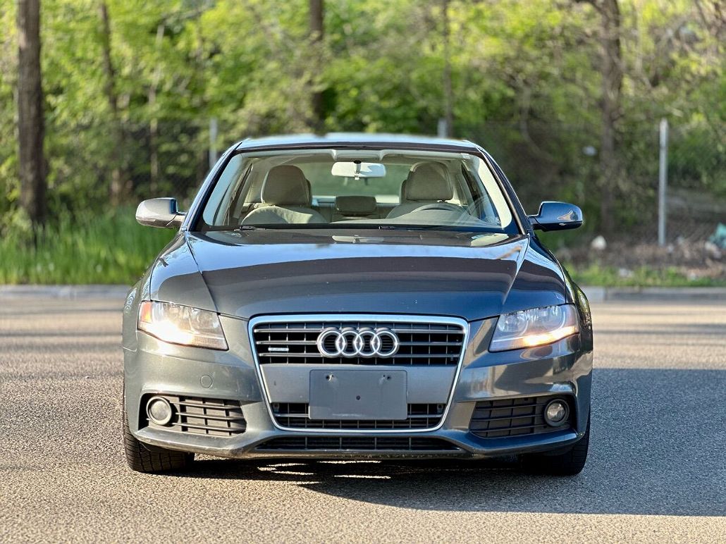 2011 Audi A4 Premium image 1
