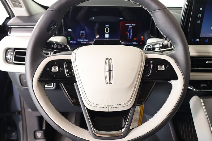 2026 Lincoln Aviator
