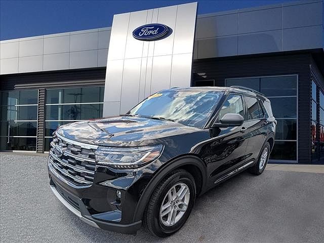 2025 Ford Explorer