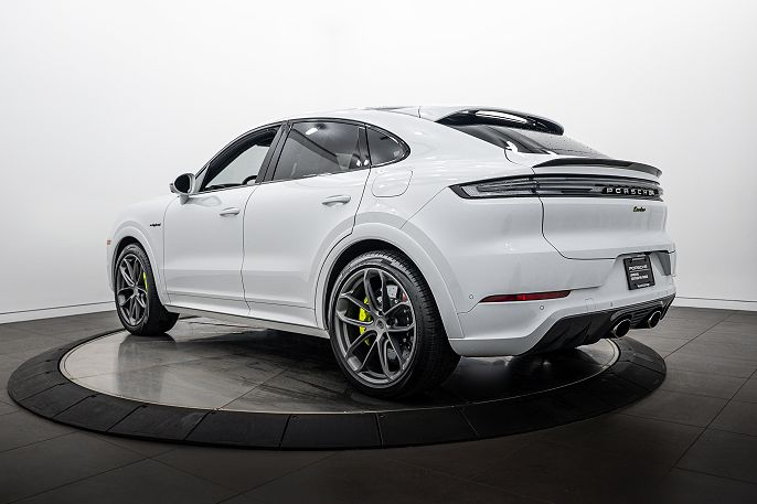 2025 Porsche Cayenne