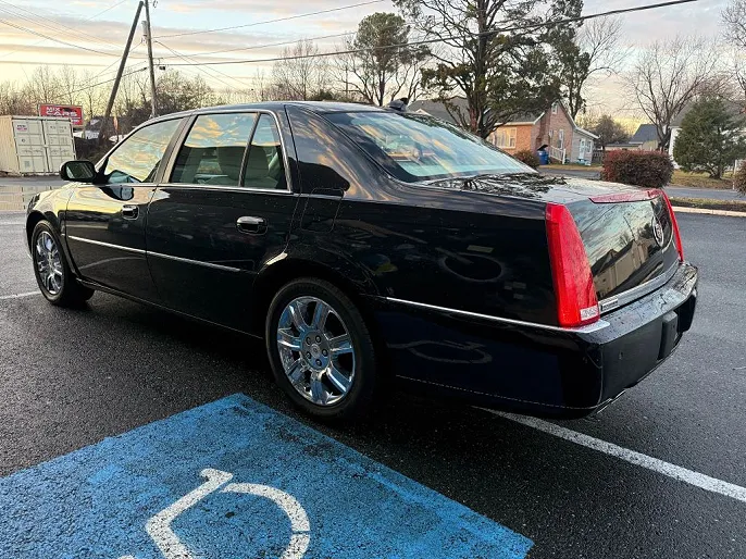 2010 Cadillac DTS
