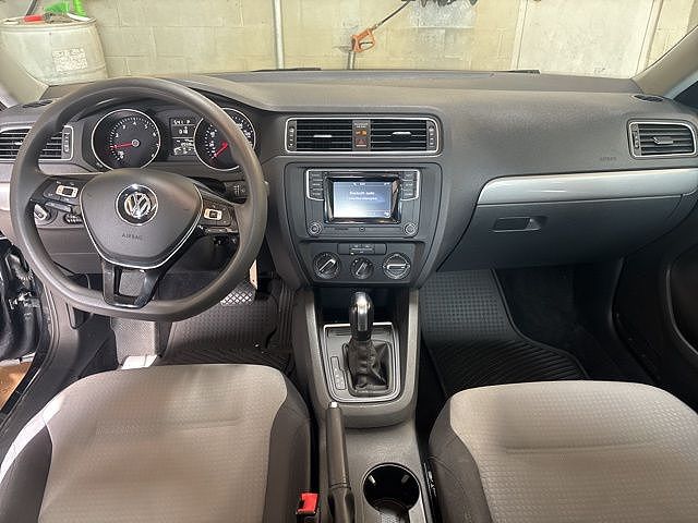 2017 Volkswagen Jetta