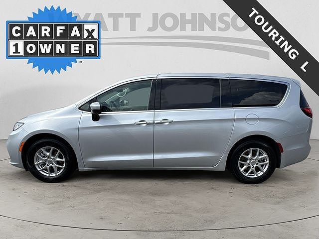2023 Chrysler Pacifica