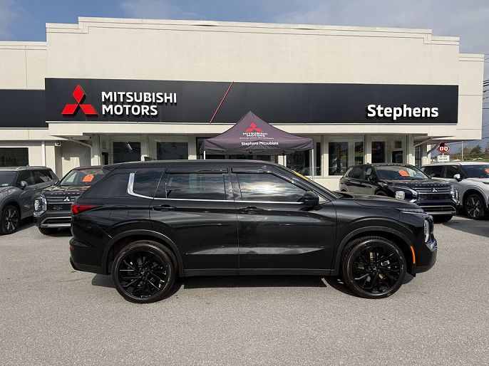 2023 Mitsubishi Outlander