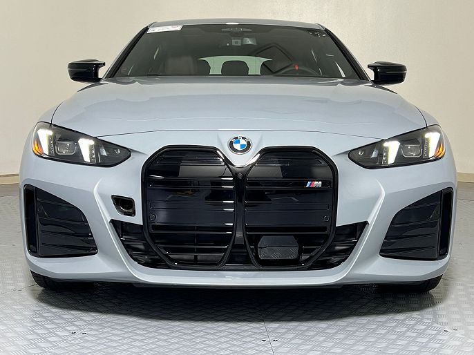 2026 BMW i4