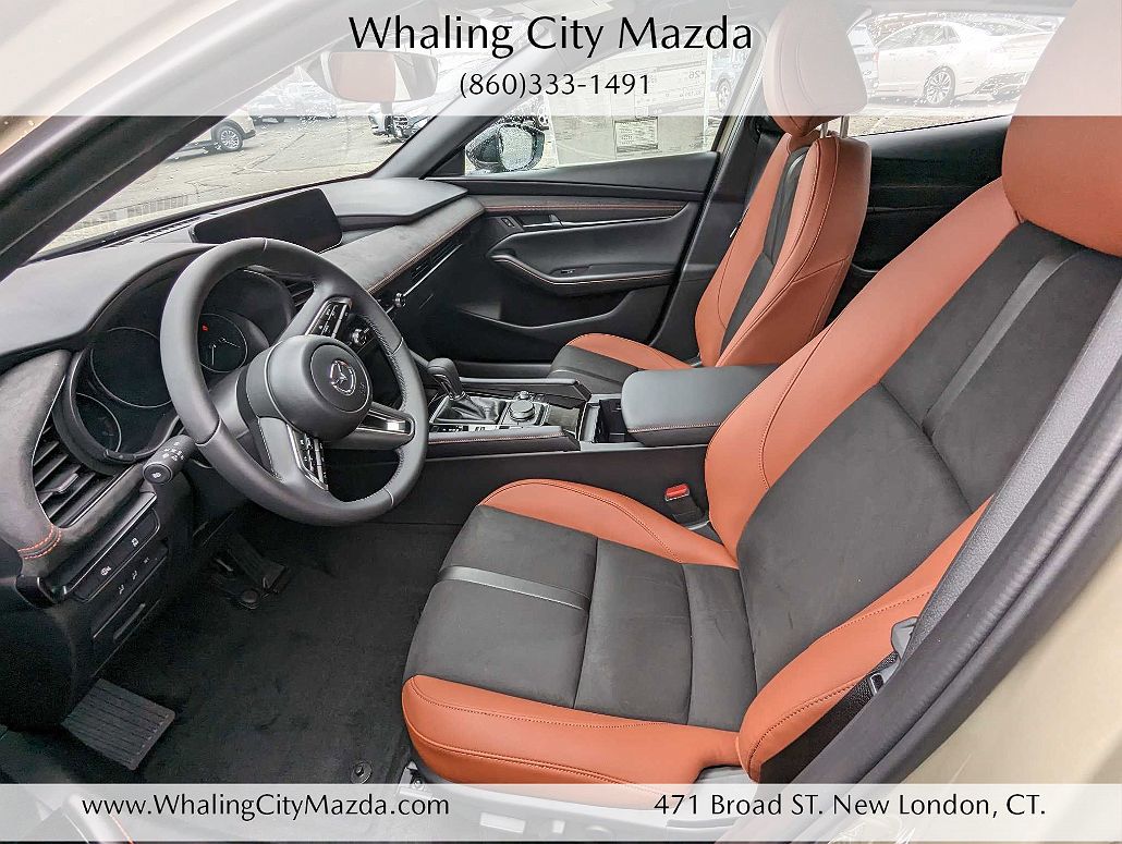 2024 Mazda Mazda3 Carbon Turbo image 5