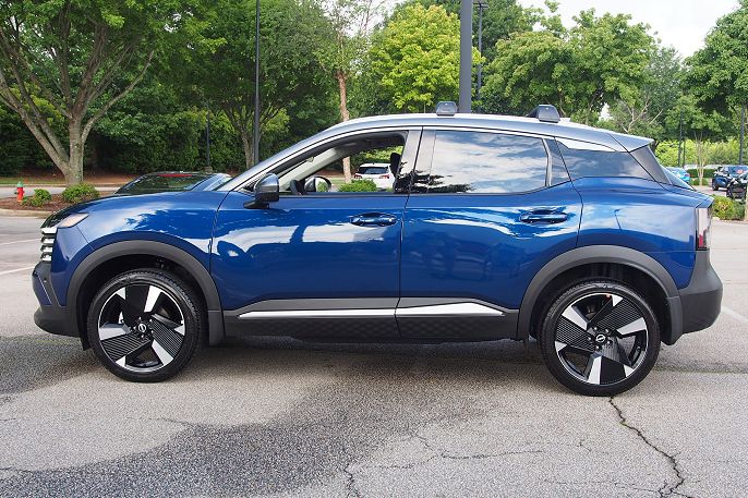 2025 Nissan Kicks