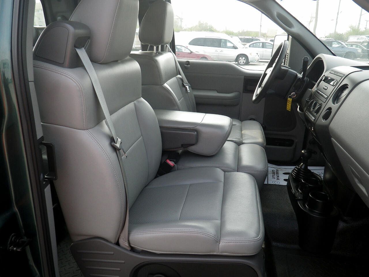 2008 Ford F-150 XL image 14