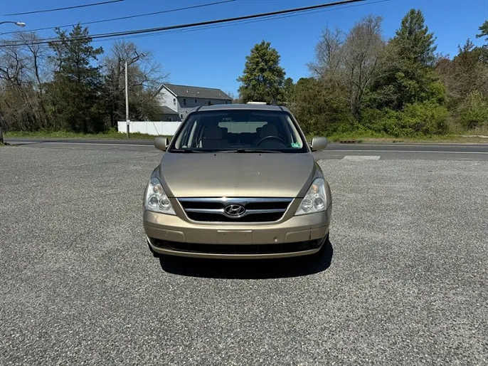 2008 Hyundai Entourage