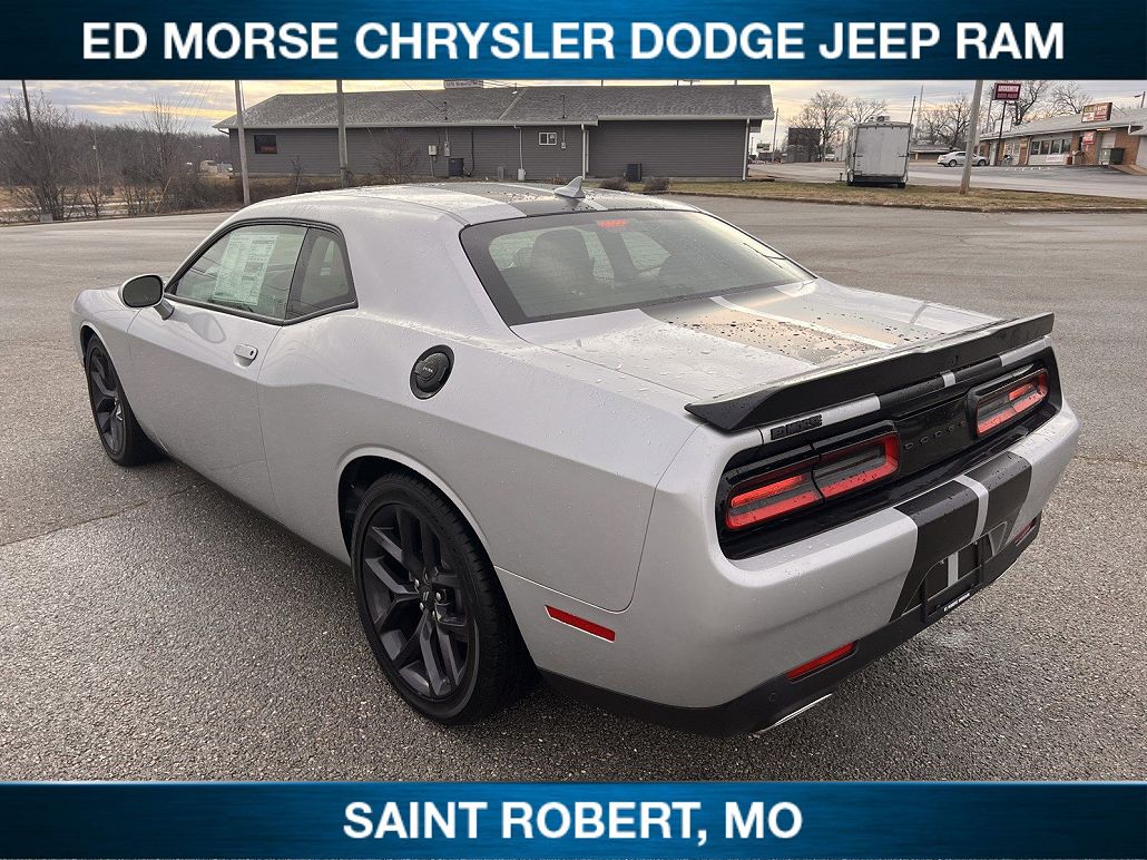 2023 Dodge Challenger GT image 5