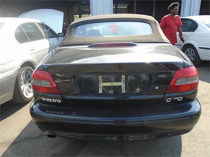 2000 Volvo C70