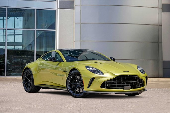 2025 Aston Martin V8 Vantage