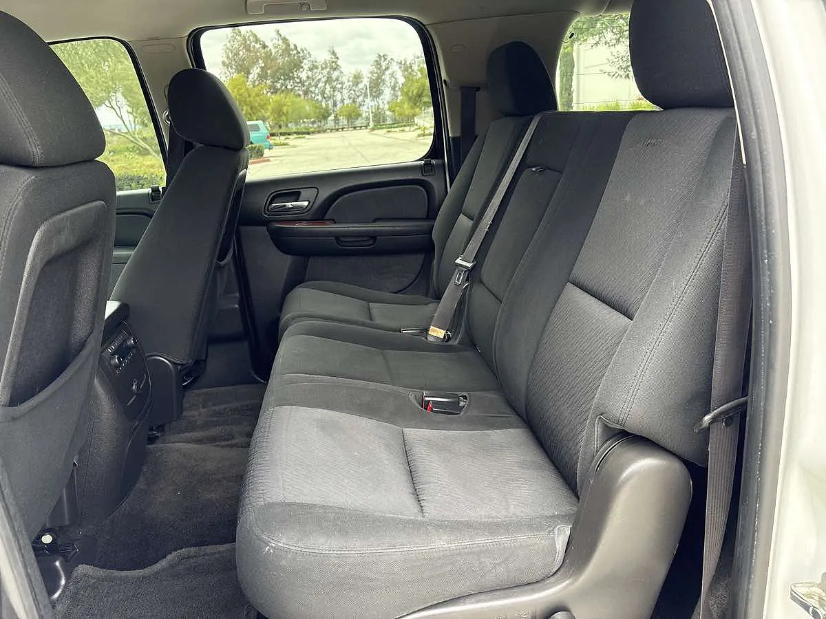 2012 Chevrolet Suburban 2500