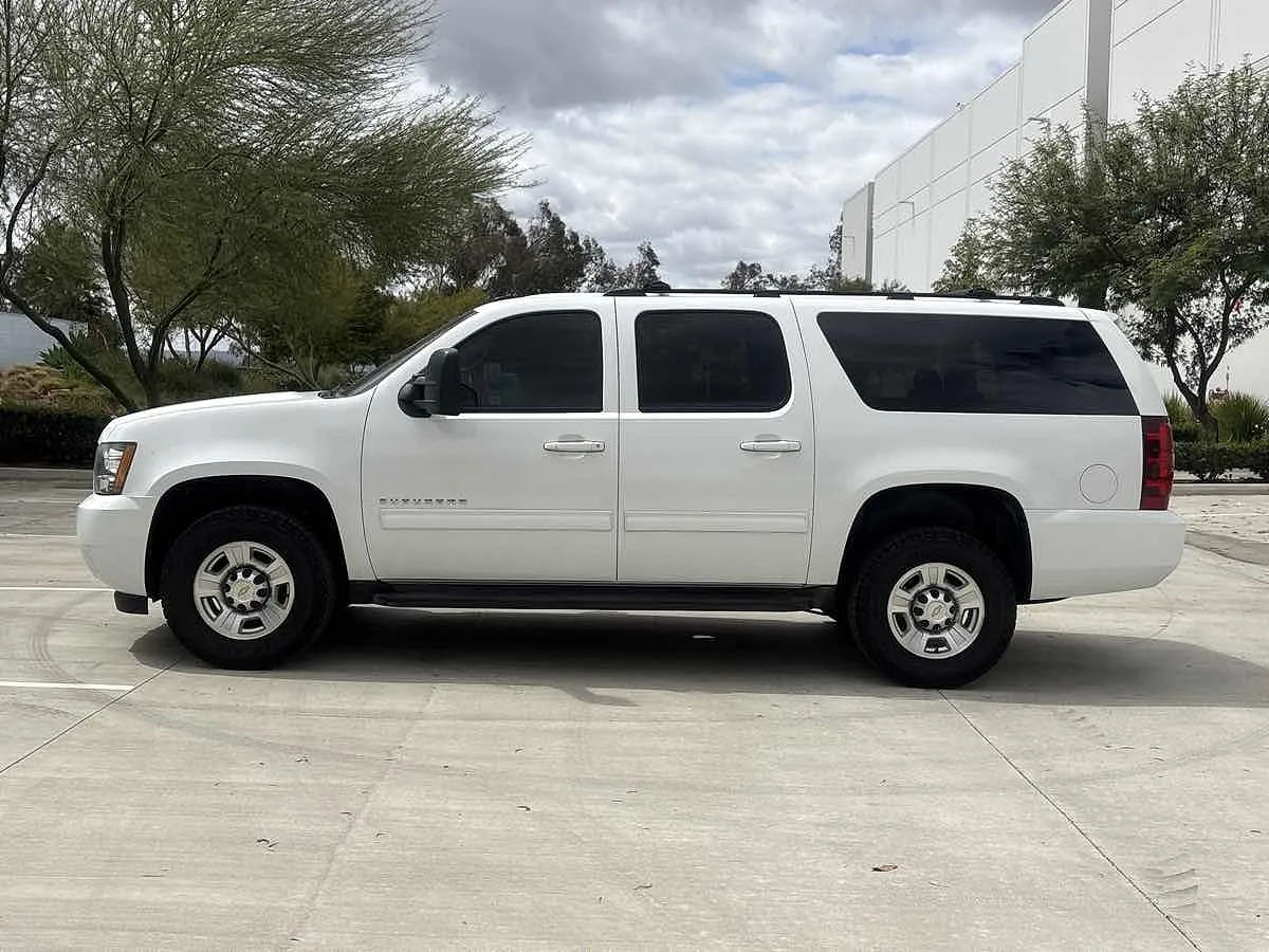 2012 Chevrolet Suburban 2500