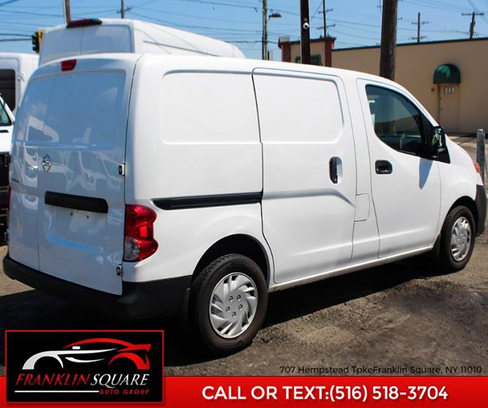 2017 Nissan NV200