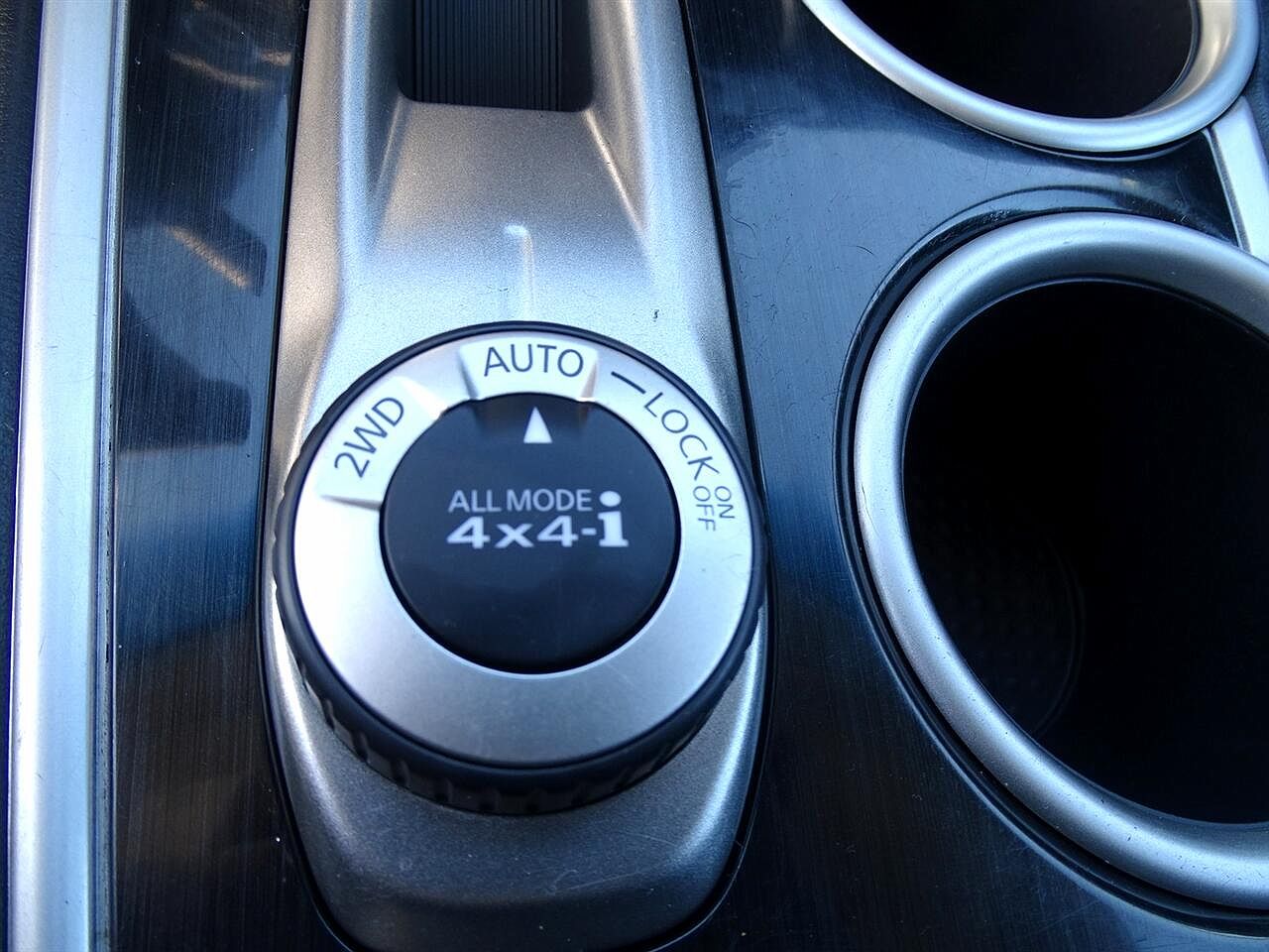 2013 Nissan Pathfinder S image 12