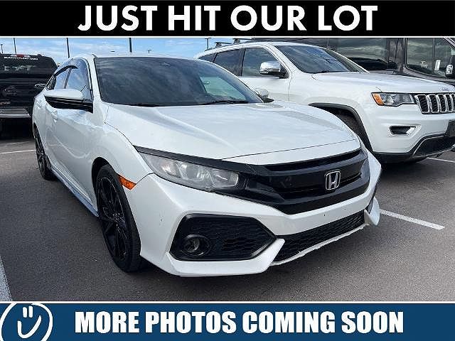 2019 Honda Civic Sport image 1