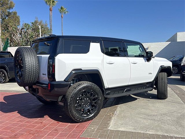 2026 GMC Hummer EV