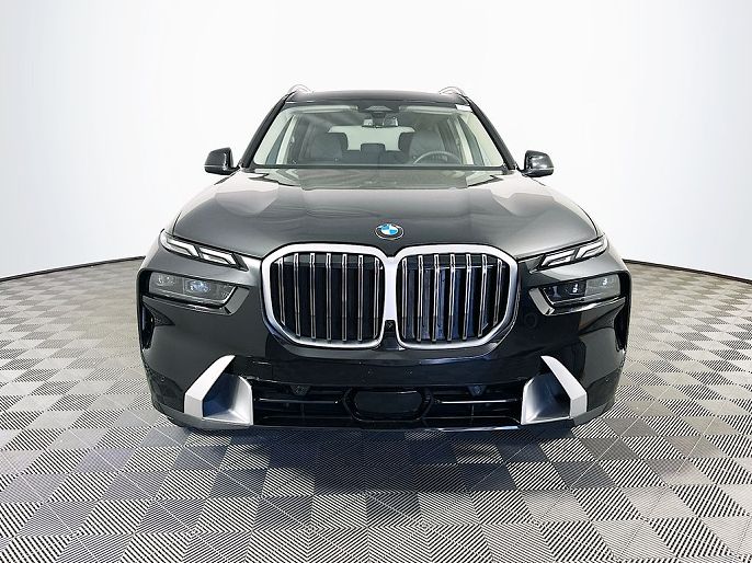 2024 BMW X7