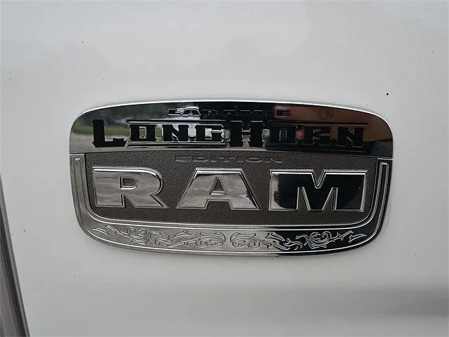 2017 Ram 3500 Laramie image 2