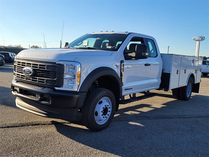 2024 Ford F-550