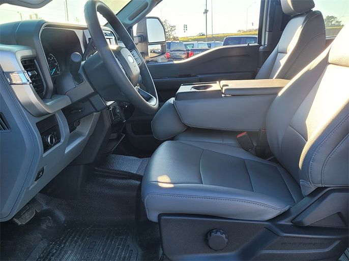 2024 Ford F-550
