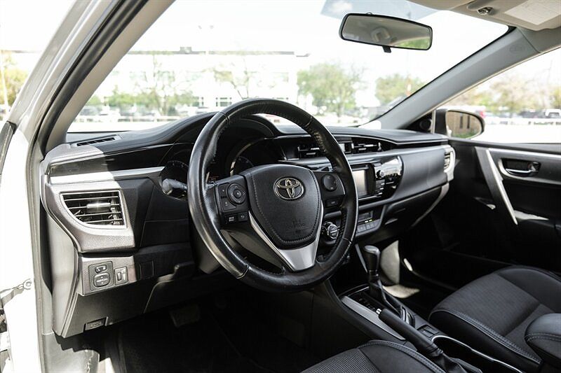 2016 Toyota Corolla S image 2
