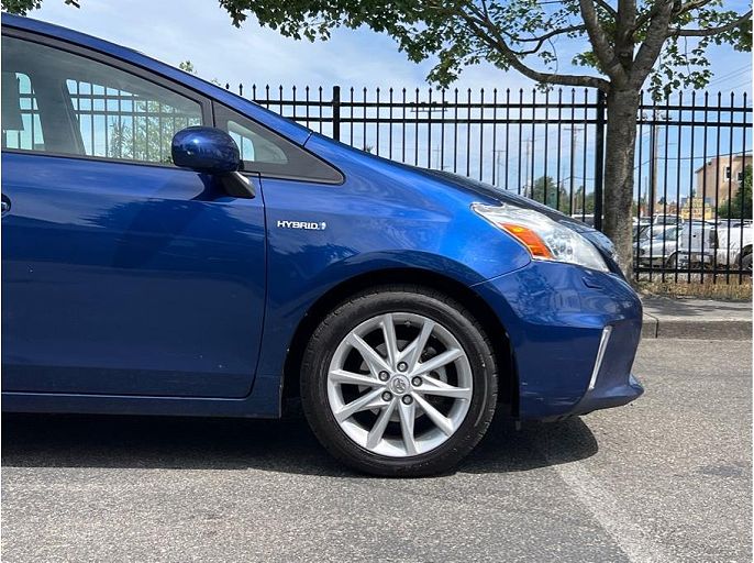 2012 Toyota Prius v