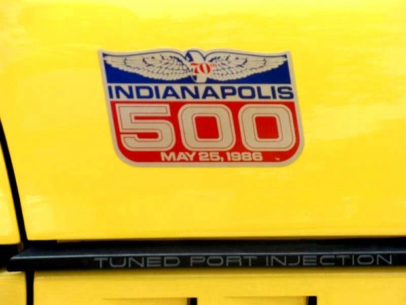 1986 Chevrolet Corvette null image 2