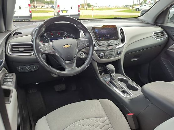 2020 Chevrolet Equinox LT photo 9