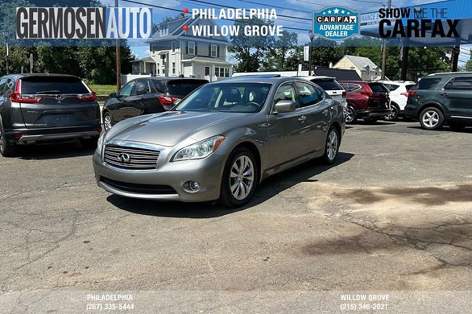 2013 Infiniti M37
