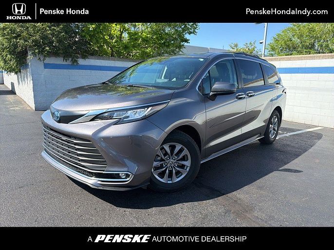 2023 Toyota Sienna