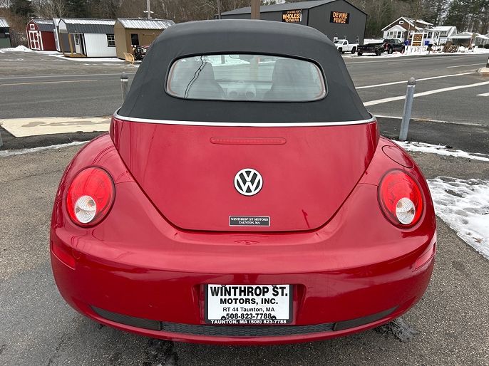 2009 Volkswagen New Beetle