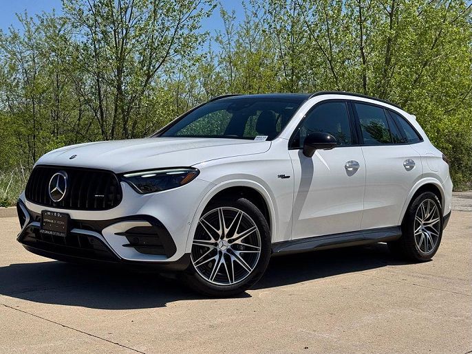2025 Mercedes-Benz GLC