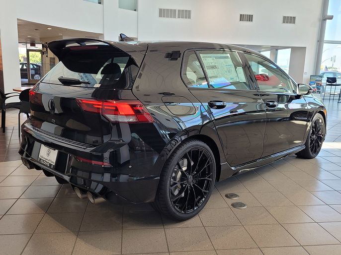 2025 Volkswagen Golf