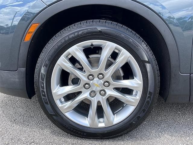2019 Chevrolet Blazer LT3 image 3
